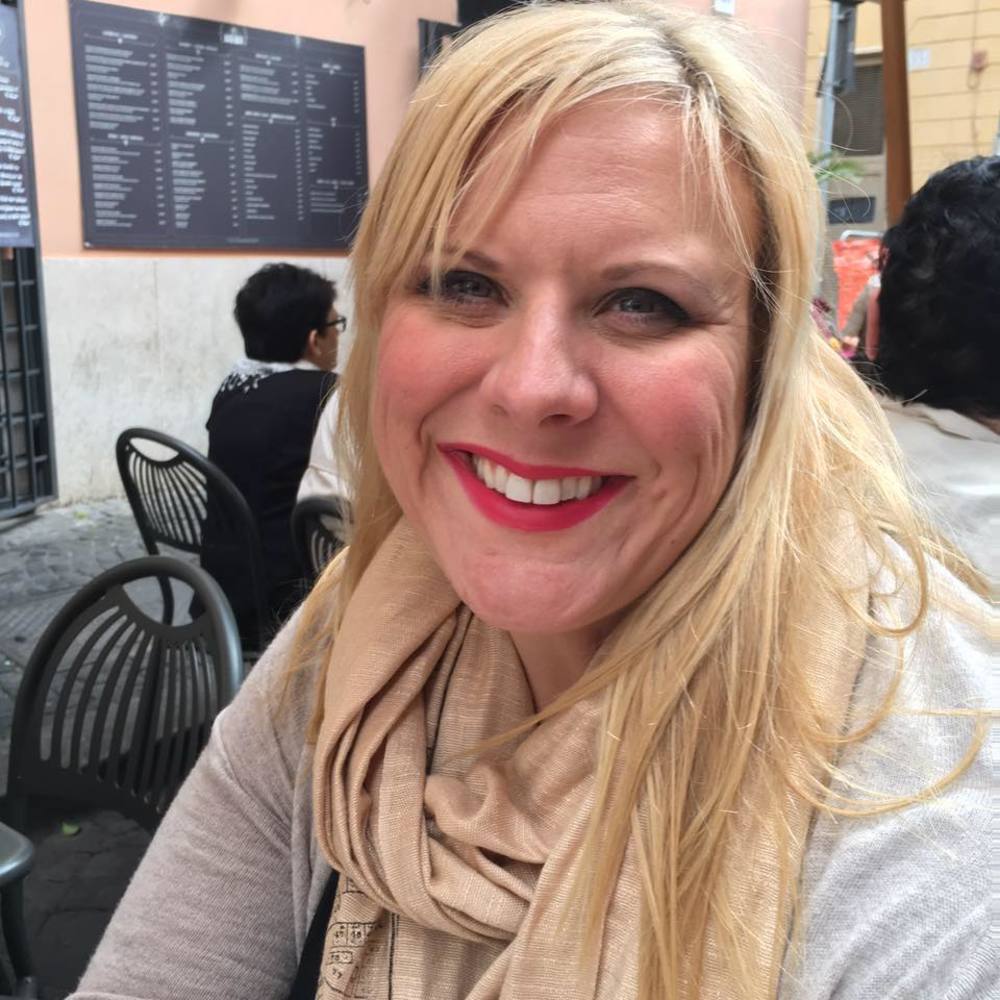 Meet your Posher, Jennifer